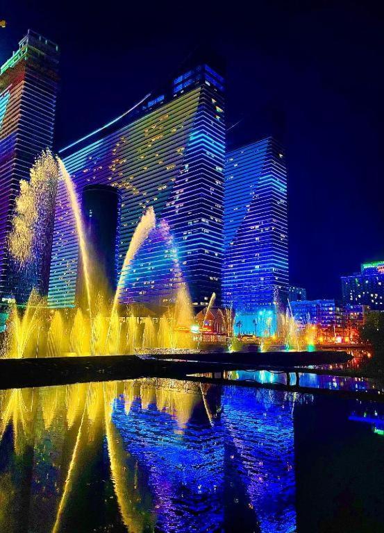 Orbi City- Twin Towers Corpus C Batumi Bagian luar foto